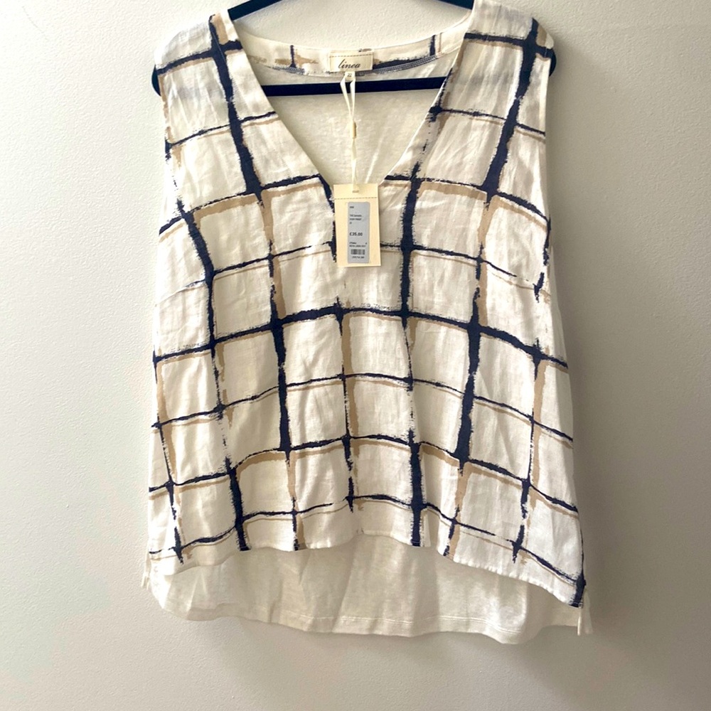 Linea Size 22 100% Linen Tank Vest o/P $50 never worn cool print from Italy
